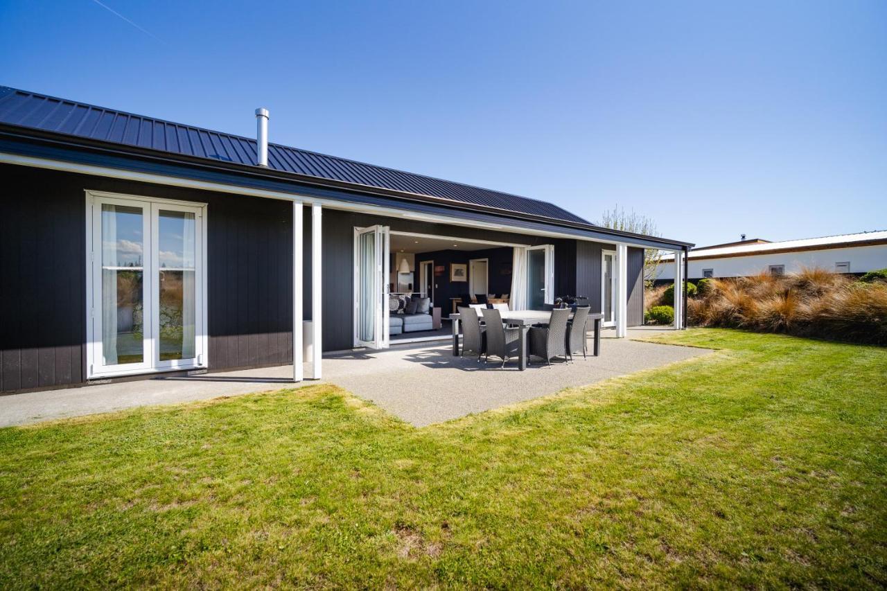 Mountain Vista Retreat - Apartment 2 Twizel Exterior photo